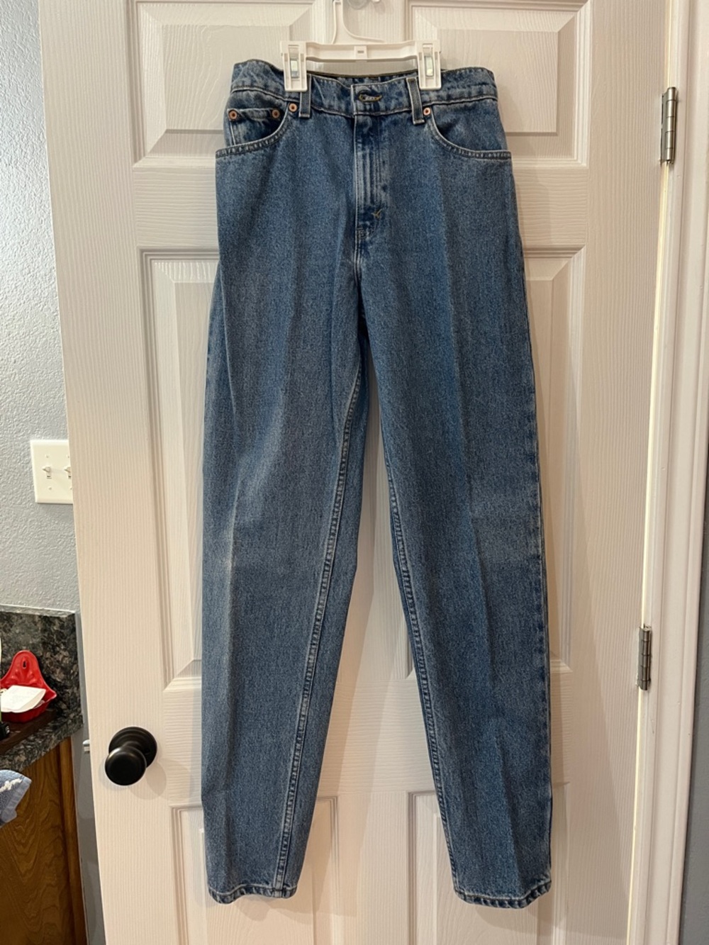 Women’s Straight-Leg low rise Jeans in Blue Denim